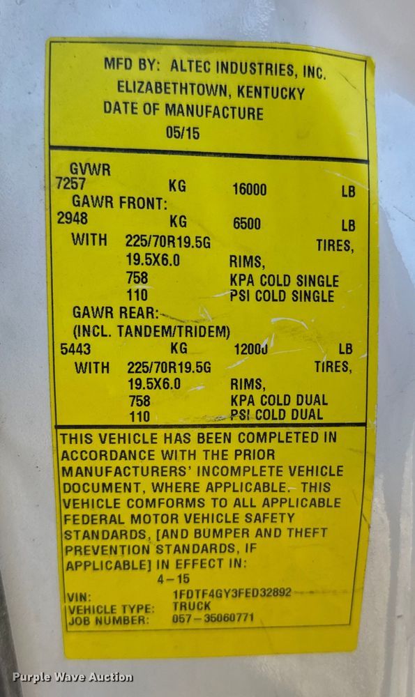 image for item EU6328 2015 Ford F450 Super Duty bucket truck