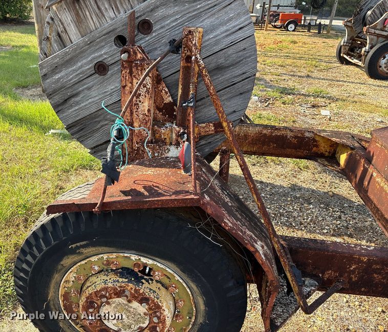 image for item EU7016 Reel trailer