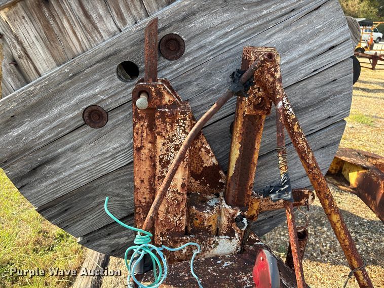 image for item EU7016 Reel trailer