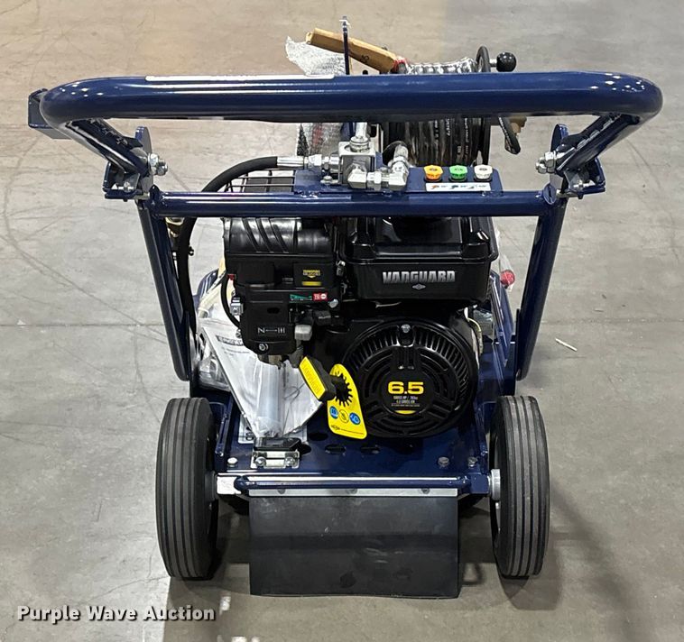 image for item EU7068 2022 Makinex DPW-2500-DS pressure washer