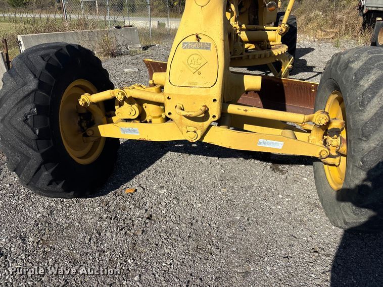 image for item EV2542 Allis Chalmers rigid frame motor grader