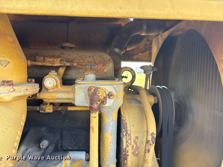 image for item EV2542 Allis Chalmers rigid frame motor grader