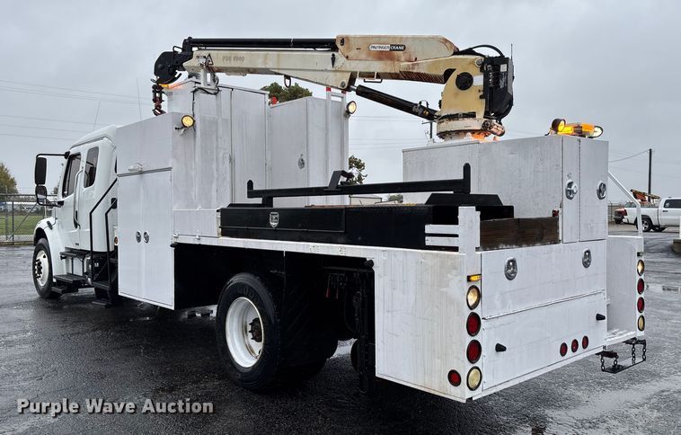 image for item EV3220 2007 Freightliner M2 utility / service truck