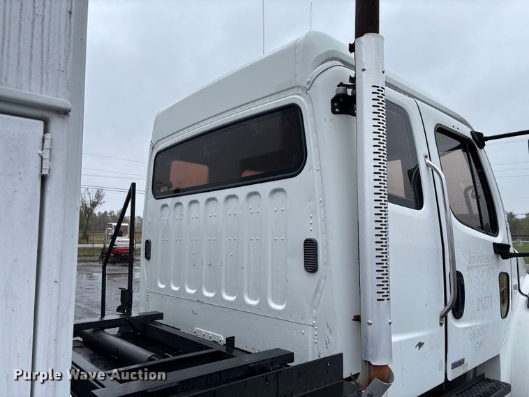 image for item EV3220 2007 Freightliner M2 utility / service truck