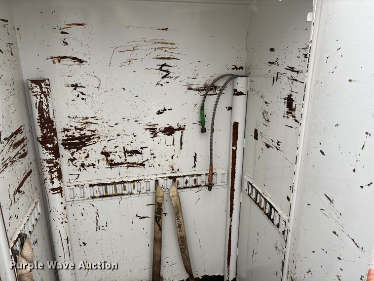 image for item EV3220 2007 Freightliner M2 utility / service truck