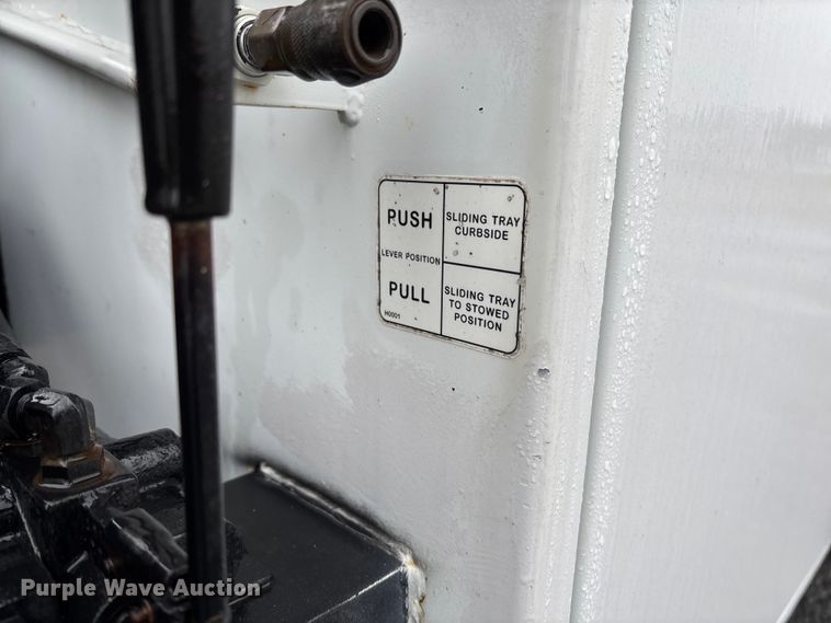 image for item EV3220 2007 Freightliner M2 utility / service truck