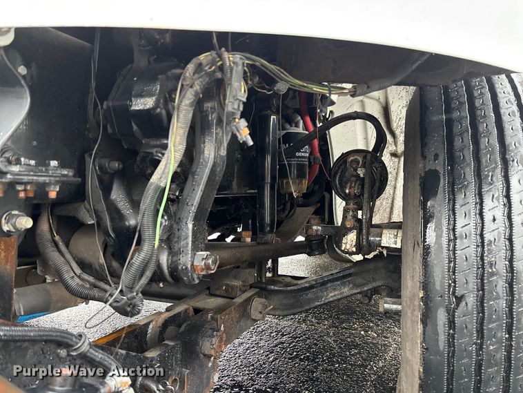 image for item EV3220 2007 Freightliner M2 utility / service truck