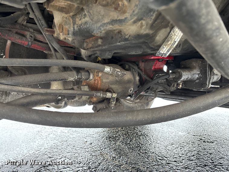 image for item EV3220 2007 Freightliner M2 utility / service truck