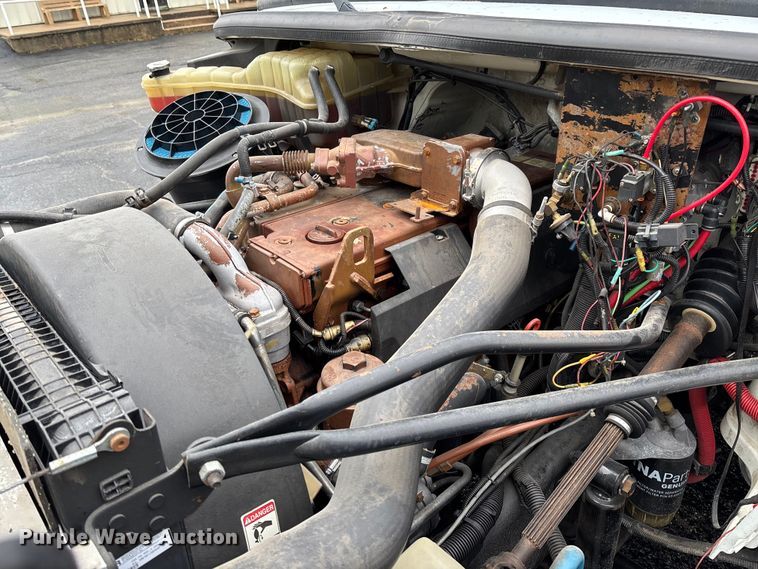 image for item EV3220 2007 Freightliner M2 utility / service truck