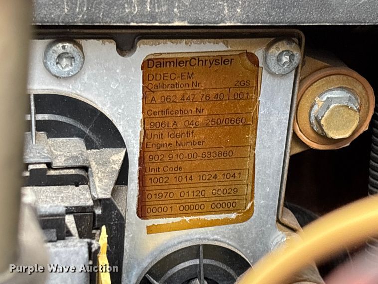 image for item EV3220 2007 Freightliner M2 utility / service truck