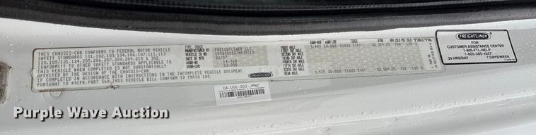 image for item EV3220 2007 Freightliner M2 utility / service truck