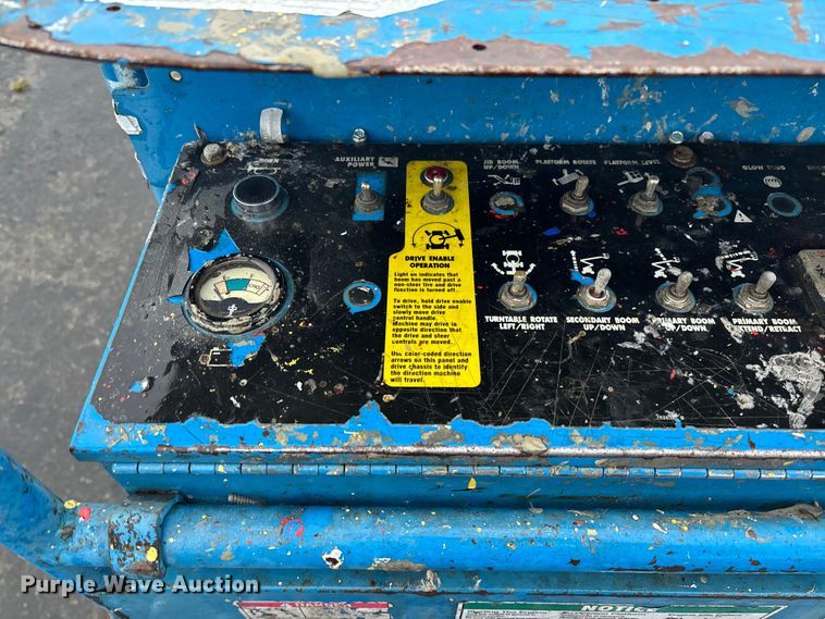 image for item EV3221 2001 Genie Z-45/25 boom lift