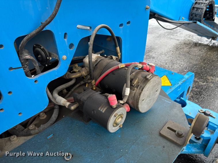 image for item EV3221 2001 Genie Z-45/25 boom lift