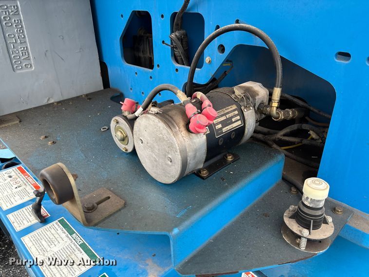 image for item EV3221 2001 Genie Z-45/25 boom lift
