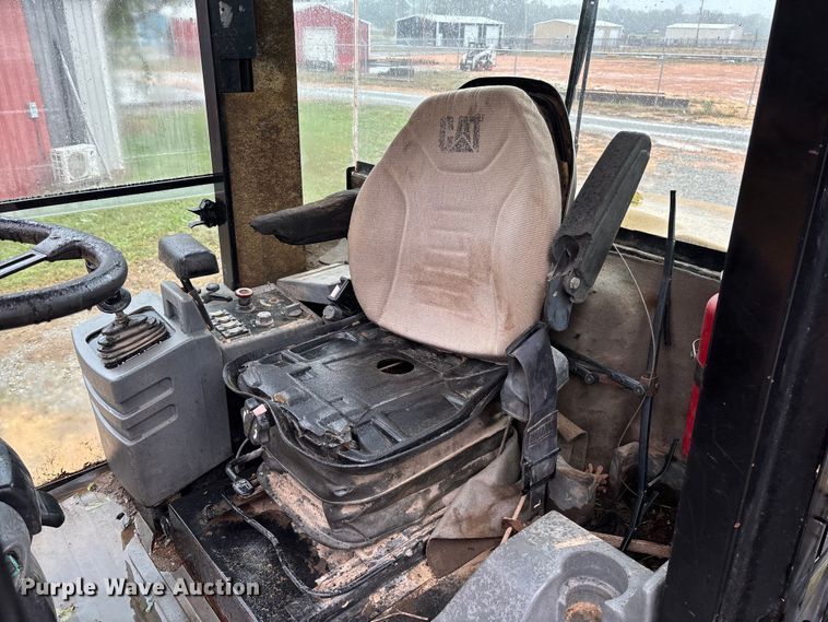 image for item EV3225 2003 Caterpillar CS-563E single drum vibratory roller