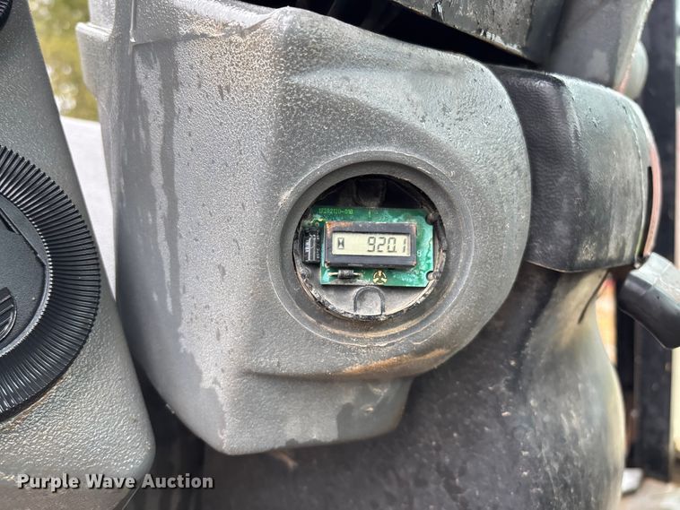 image for item EV3225 2003 Caterpillar CS-563E single drum vibratory roller