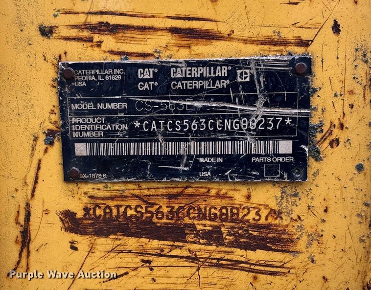 image for item EV3225 2003 Caterpillar CS-563E single drum vibratory roller