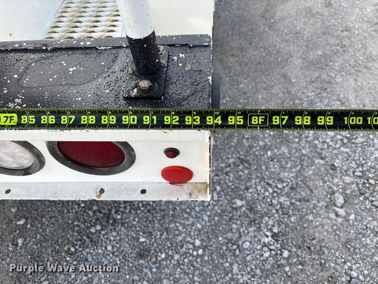 image for item EV3229 2019 Ford F550 bucket truck