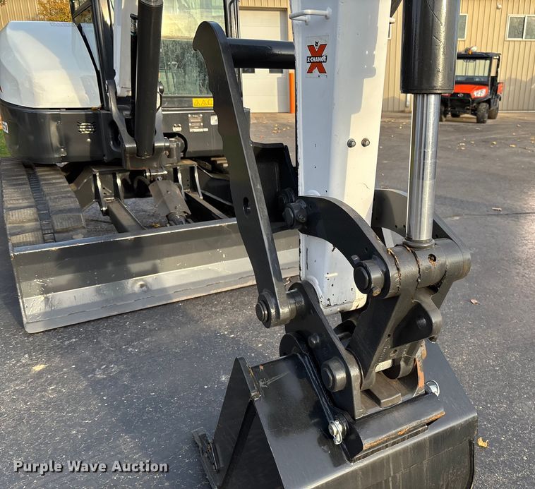 image for item EV3262 2023 Bobcat E60 mini excavator