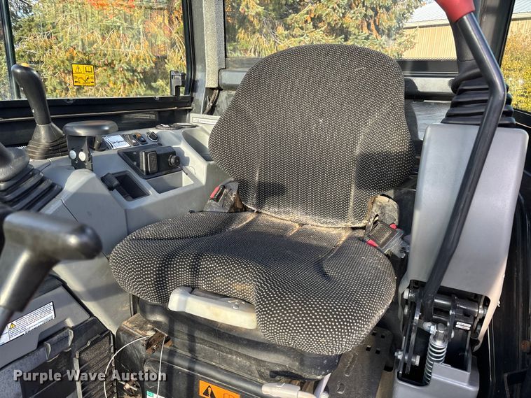 image for item EV3262 2023 Bobcat E60 mini excavator