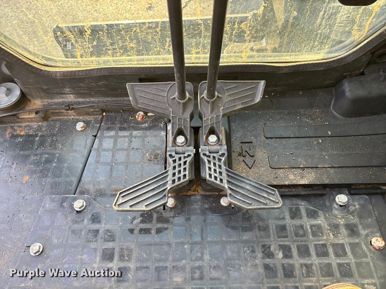 image for item EV3262 2023 Bobcat E60 mini excavator