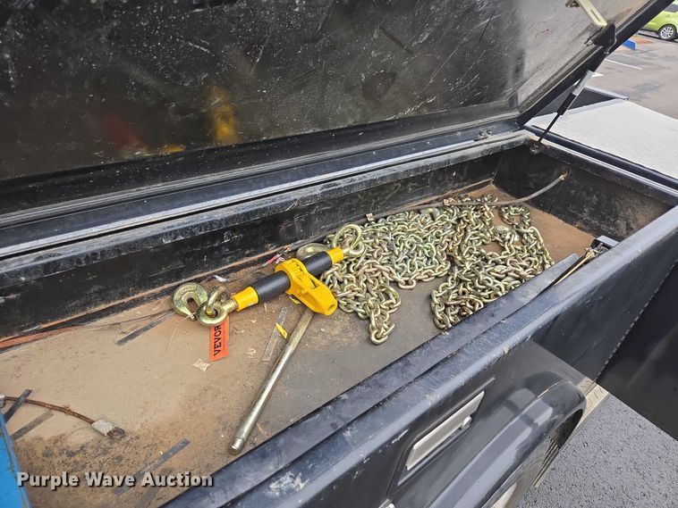 image for item EV5430 2018 Ford F550 Crew Cab flatbed truck