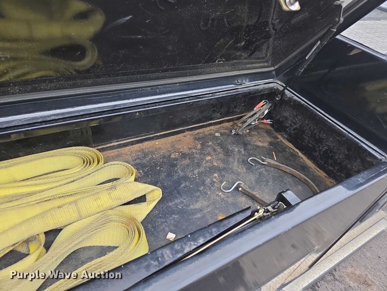 image for item EV5430 2018 Ford F550 Crew Cab flatbed truck