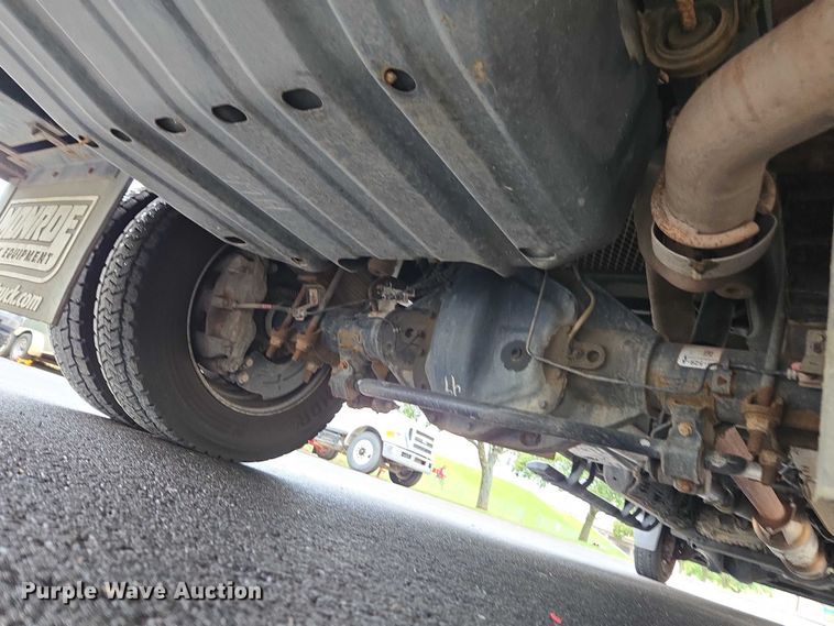 image for item EV5430 2018 Ford F550 Crew Cab flatbed truck