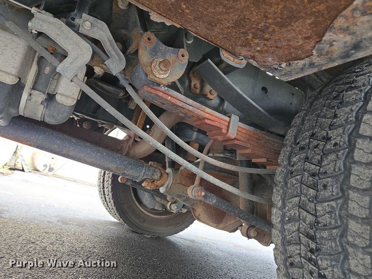 image for item EV5430 2018 Ford F550 Crew Cab flatbed truck