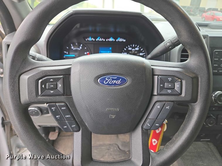 image for item EV5430 2018 Ford F550 Crew Cab flatbed truck