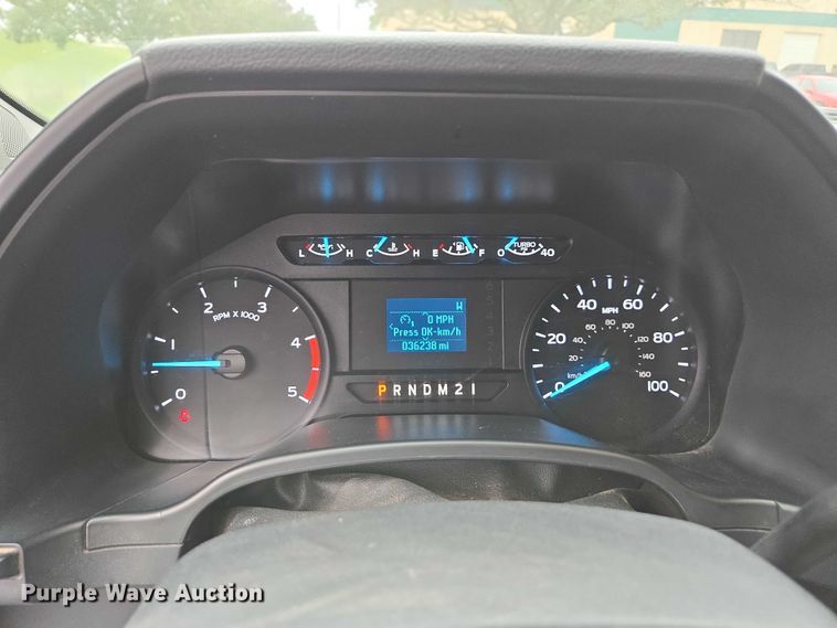 image for item EV5430 2018 Ford F550 Crew Cab flatbed truck