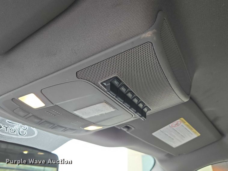 image for item EV5430 2018 Ford F550 Crew Cab flatbed truck