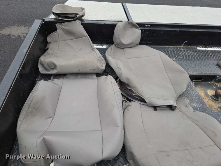 image for item EV5430 2018 Ford F550 Crew Cab flatbed truck