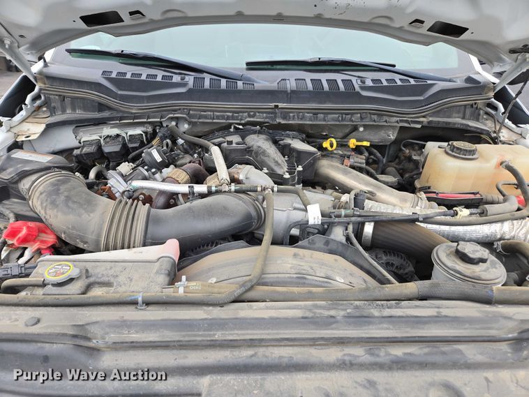 image for item EV5430 2018 Ford F550 Crew Cab flatbed truck