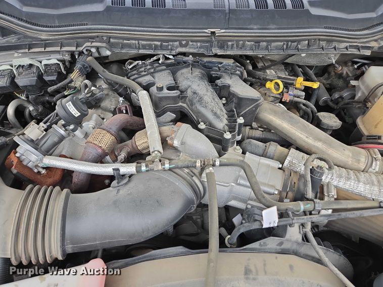 image for item EV5430 2018 Ford F550 Crew Cab flatbed truck