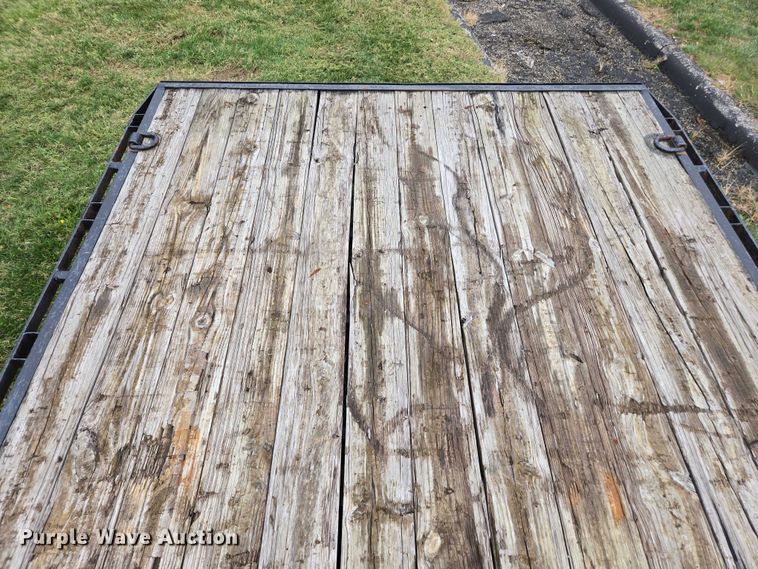 image for item EV5431 2013 Maxey flatbed trailer