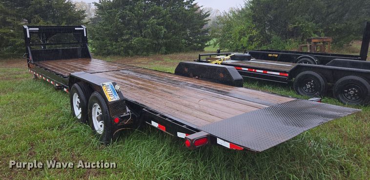 image for item EV5439 2019 PJ tilt deck equipment trailer