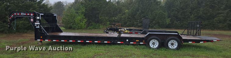 image for item EV5439 2019 PJ tilt deck equipment trailer