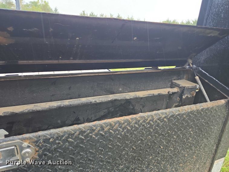 image for item EV5439 2019 PJ tilt deck equipment trailer