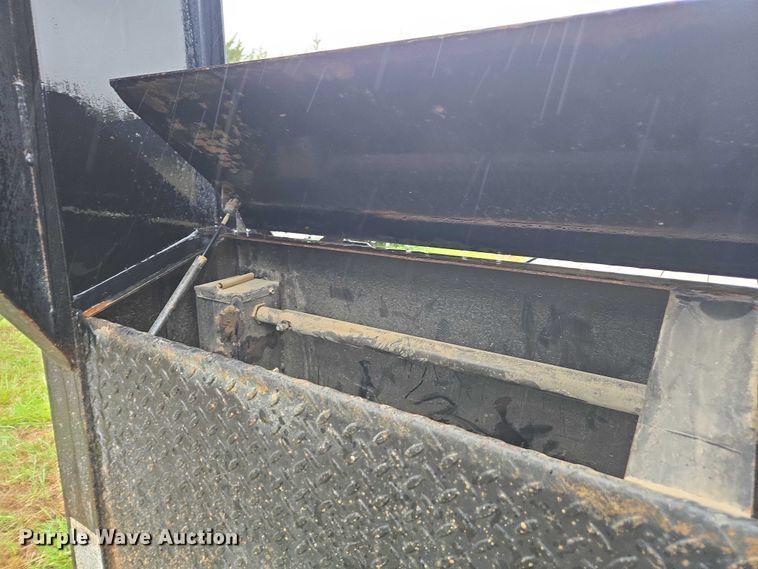 image for item EV5439 2019 PJ tilt deck equipment trailer