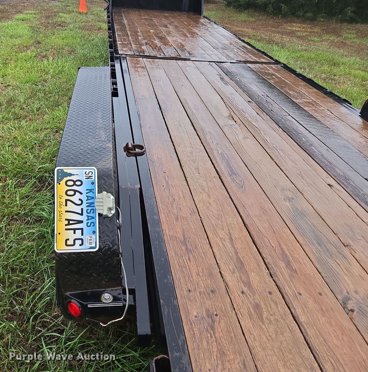 image for item EV5439 2019 PJ tilt deck equipment trailer