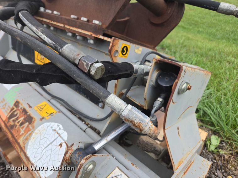 image for item EV5448 FAE DML HY125 excavator mulcher