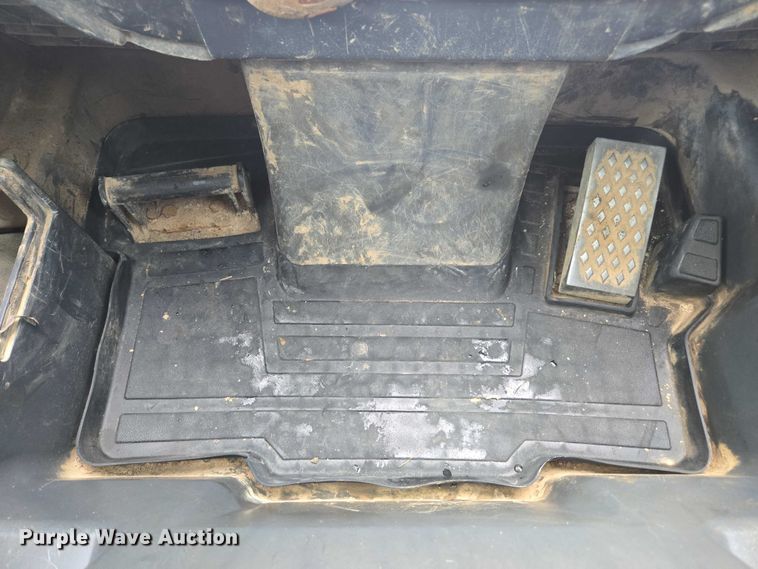 image for item EV5453 2012 John Deere 333D tracked skid steer loader