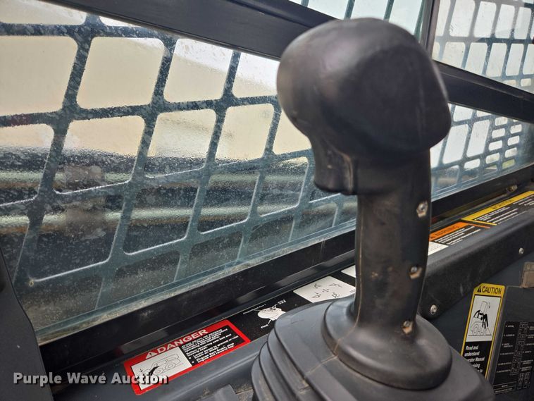 image for item EV5453 2012 John Deere 333D tracked skid steer loader