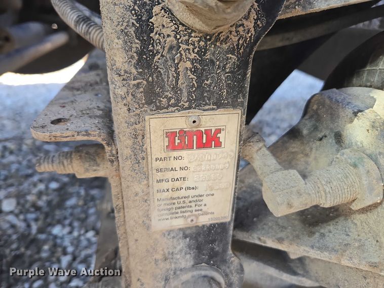 image for item EV5473 2005 Mack CV dump truck