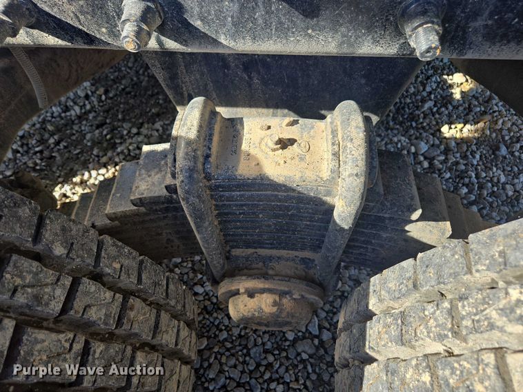 image for item EV5473 2005 Mack CV dump truck