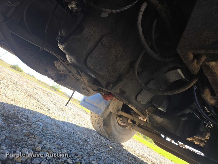 image for item EV5473 2005 Mack CV dump truck