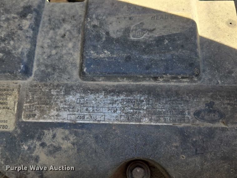 image for item EV5473 2005 Mack CV dump truck