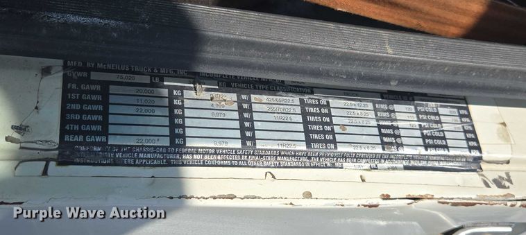 image for item EV5473 2005 Mack CV dump truck