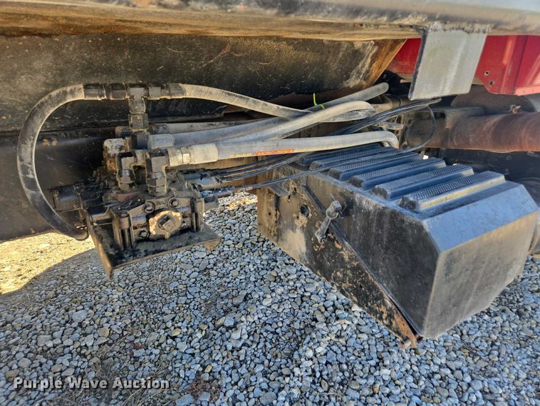 image for item EV5474 2006 International 7400 dump truck